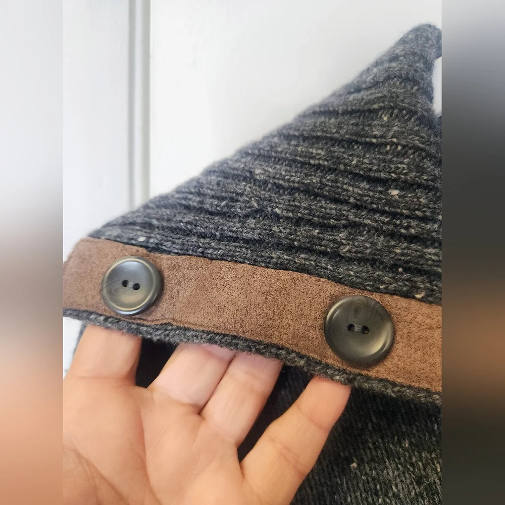 Title: Eddie Bauer Lambswool Cashmere Cardigan Suede Elbow Patch Dark Academia S - Picture 2 of 15